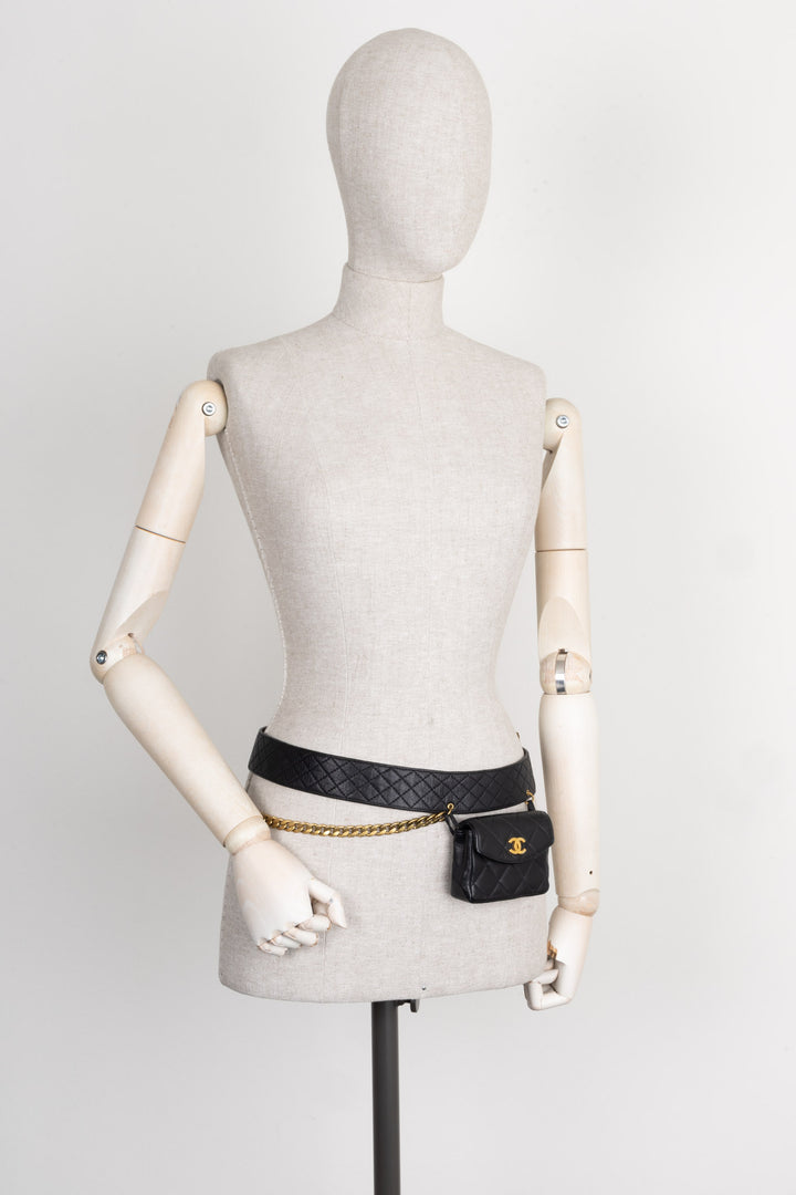 CHANEL 1994 Belt with bag, chain