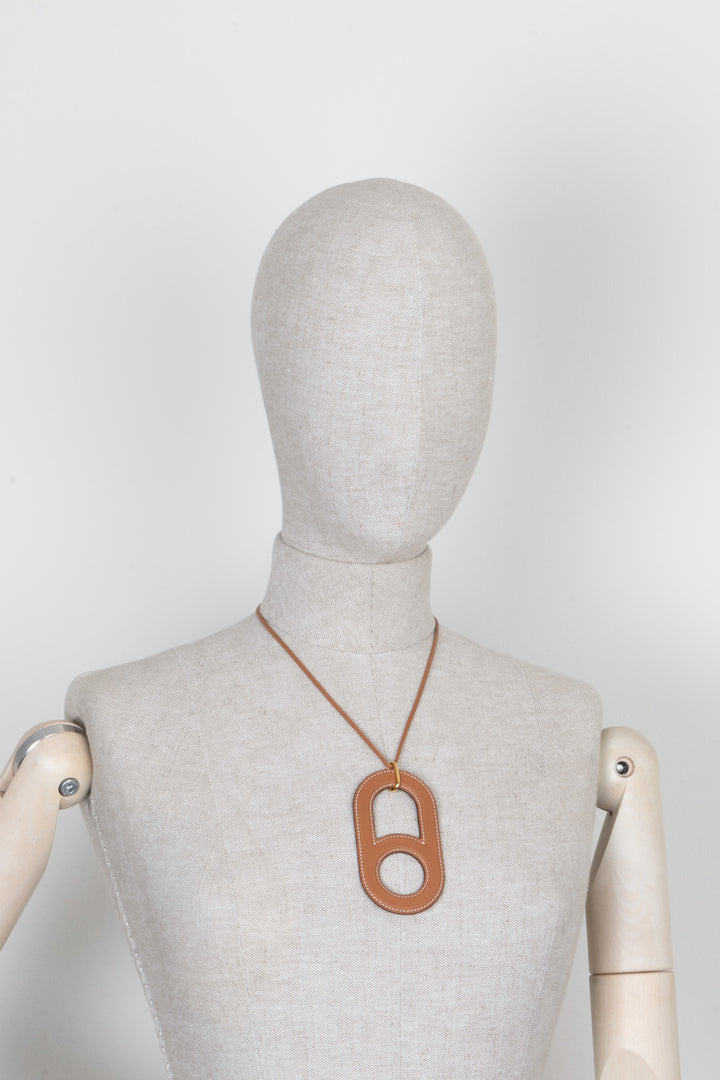 HERMÈS Variation Necklace Swift Gold
