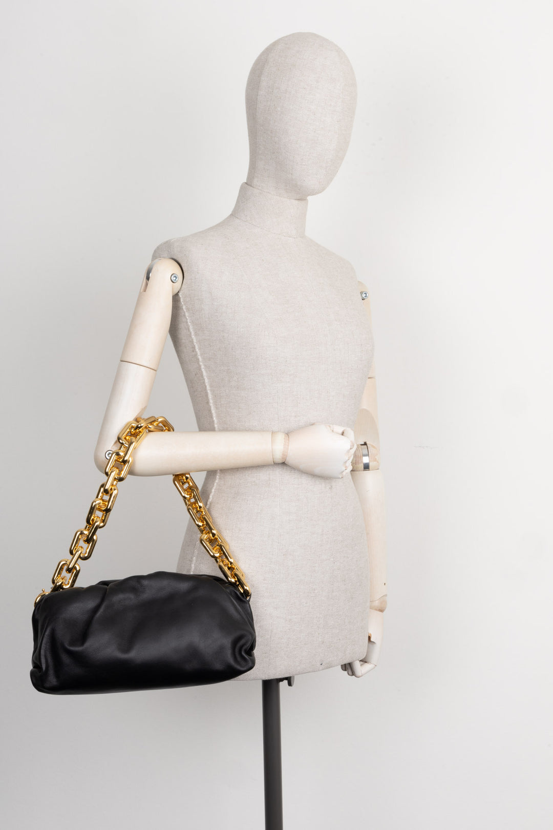 BOTTEGA VENETA The Chain Pouch Black