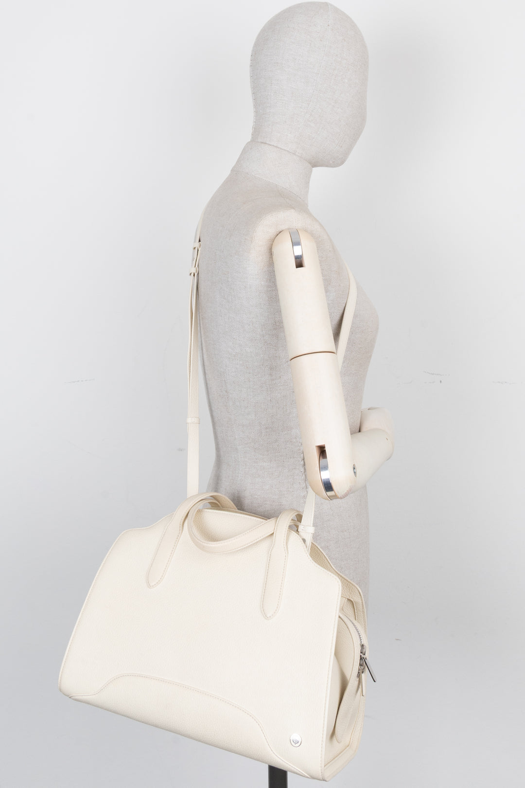 LORO PIANA Medium Sesia Hand Bag Off-White