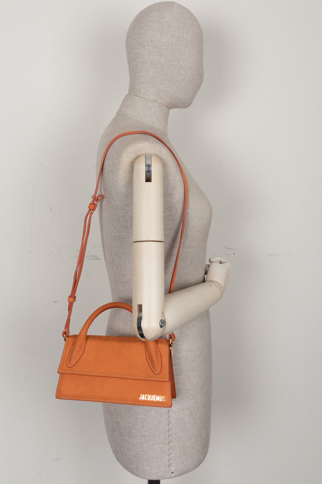 JACQUEMUS Le Chiquito Sac Bandoulière Long Orange