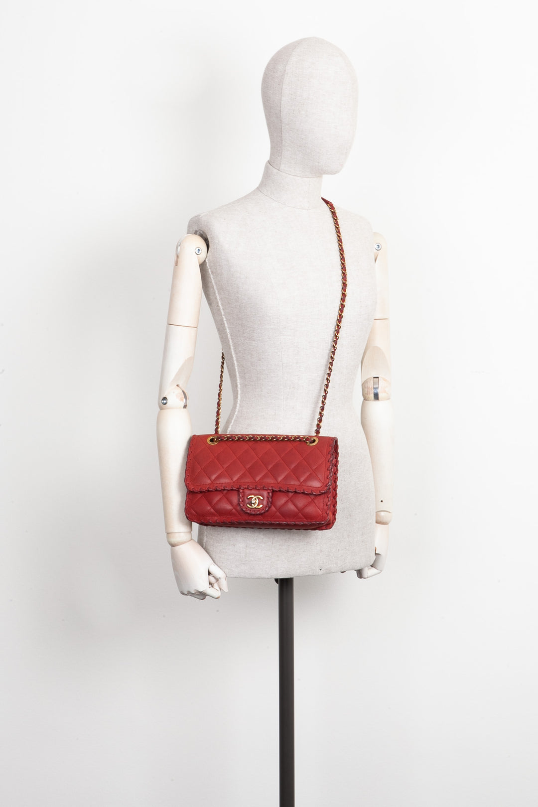 CHANEL Happy Stitch Single Flap Red