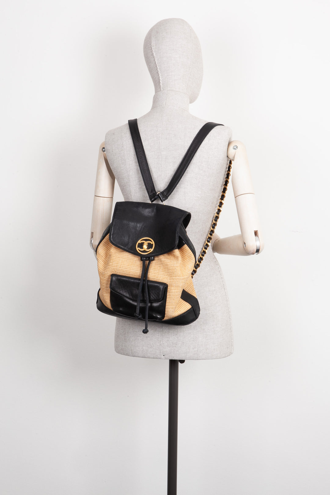 CHANEL Vintage Backpack Raffia