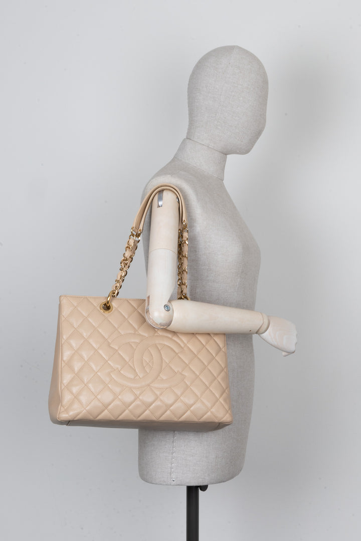 CHANEL GST Tote Bag Beige Caviar