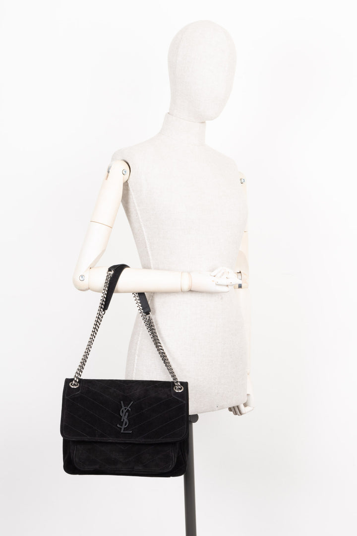 SAINT LAURENT Sac Niki Medium Daim Noir
