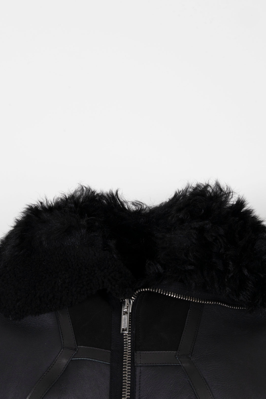 Veste en cuir noir à fermeture éclair et doublure en peau lainée RICK OWENS