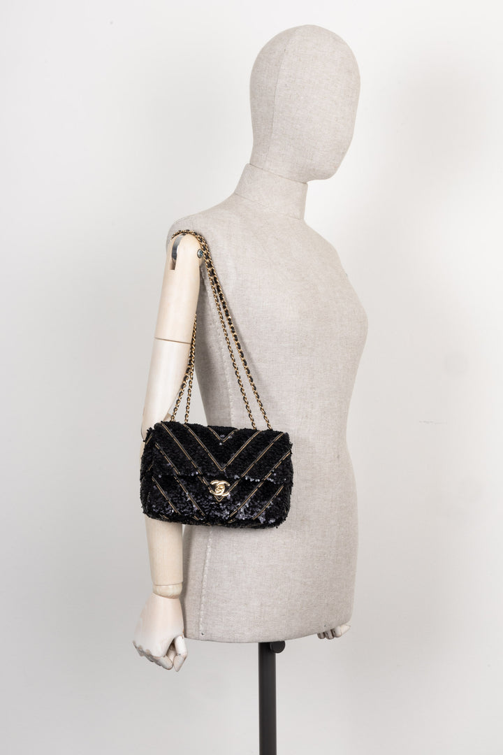 CHANEL Single Flap Bag Sequin Black