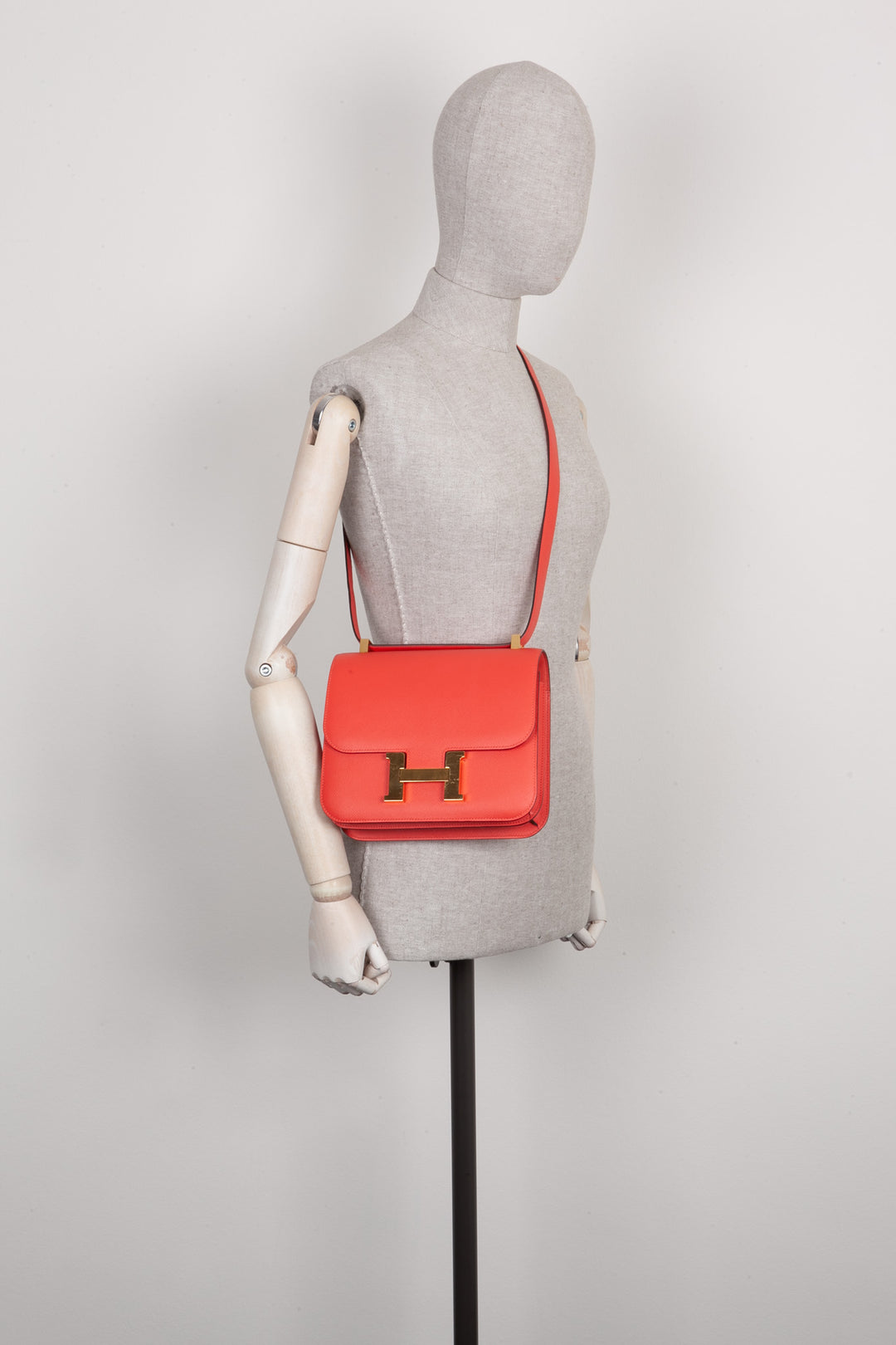 HERMÈS Constance 24 Epsom Rose Texas