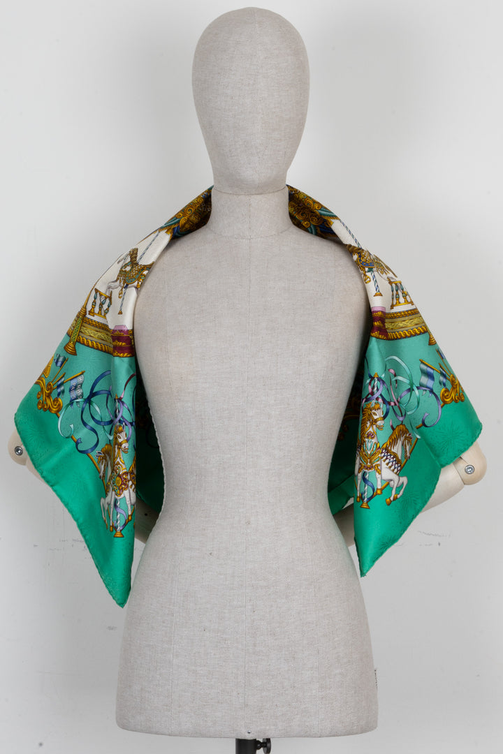 HERMÈS 20th Century Luna Park Carré 90 Silk Green