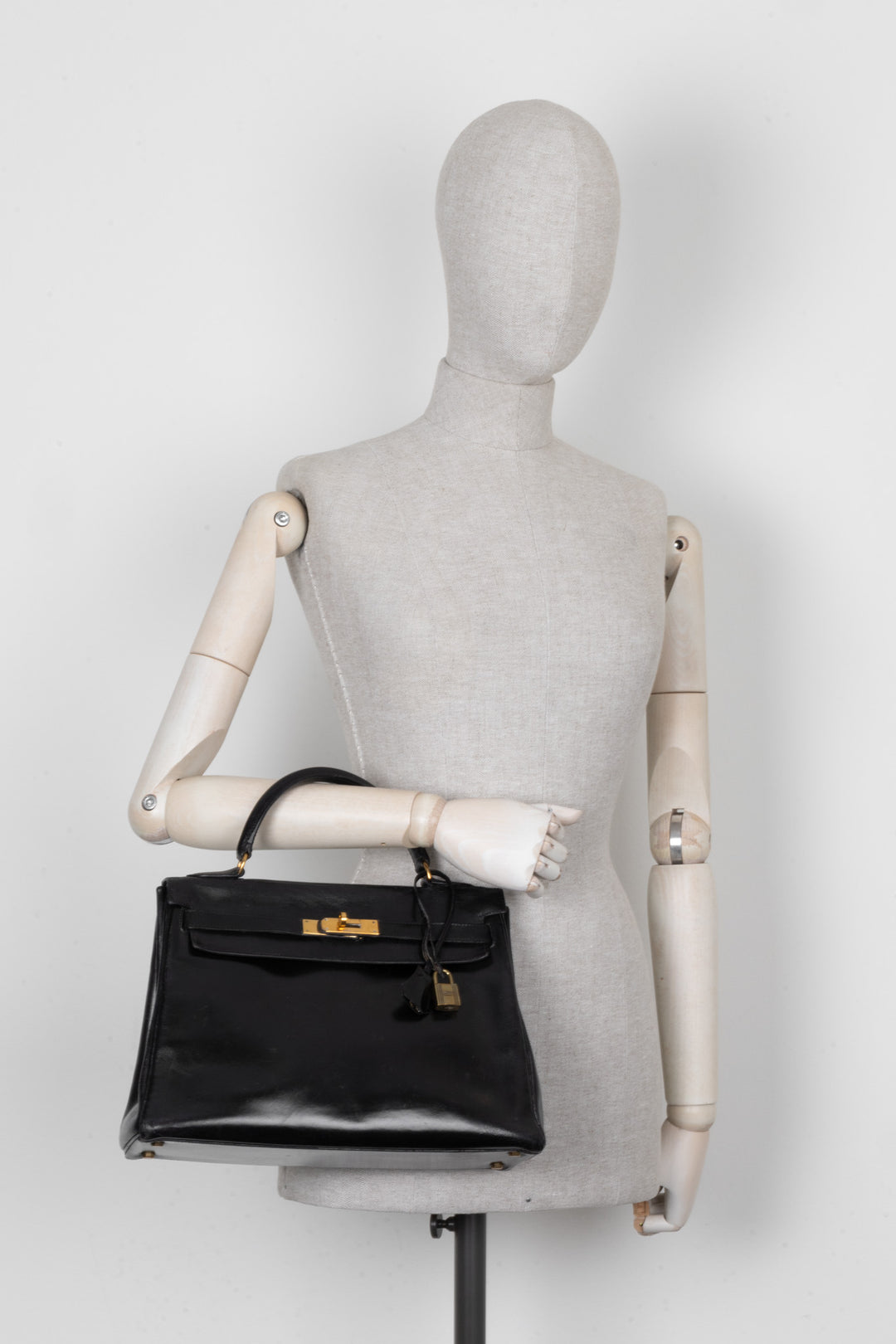 HERMÈS Kelly 32 Box Black