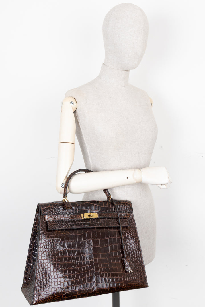 HERMÈS Vintage Kelly 35 Alligator Mississippiensis Chocolat