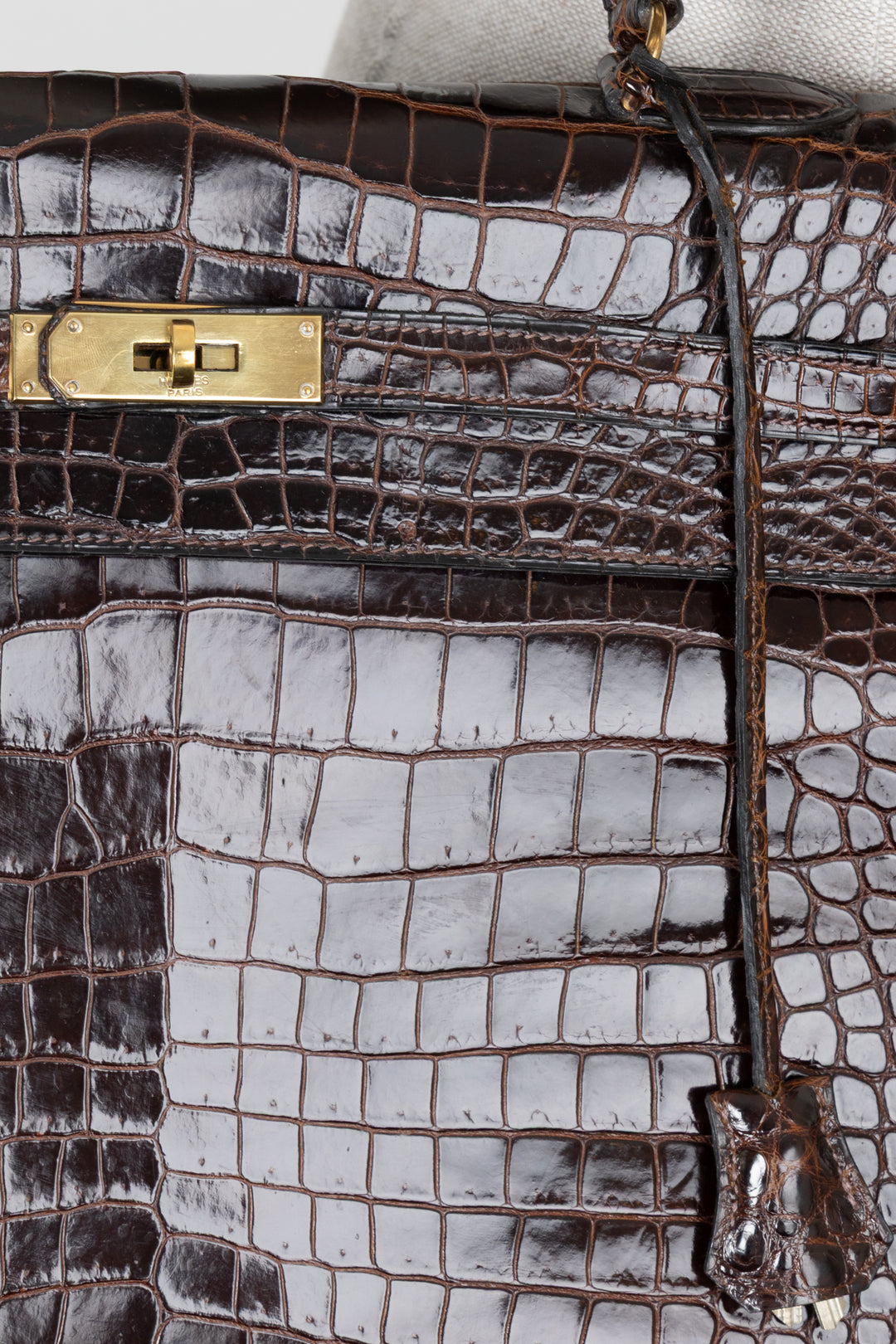 HERMÈS Vintage Kelly 35 Alligator Mississippiensis Chocolat