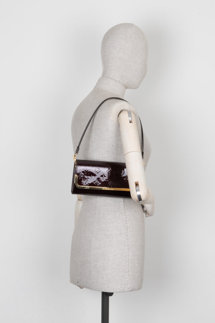 LOUIS VUITTON Rossmore Bag Vernis Amarante