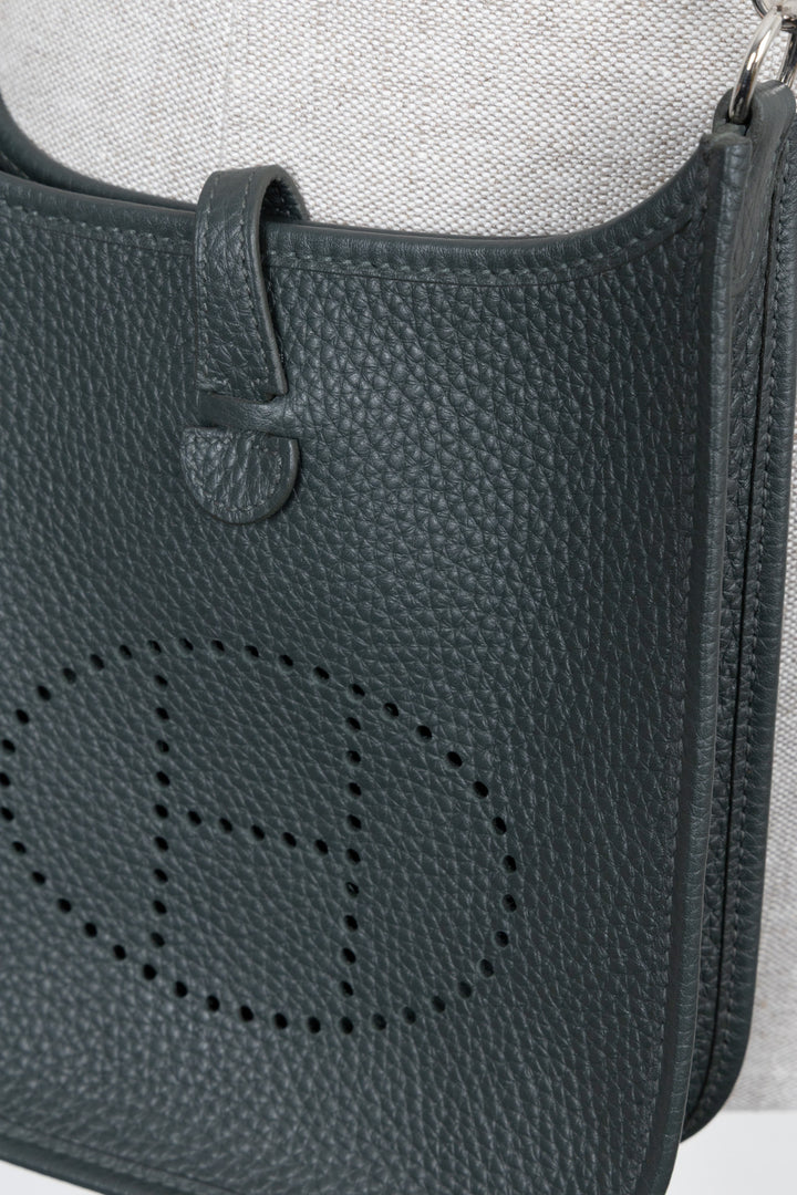 HERMÈS Evelyne 16 TPM Clemence Vert Mangrove