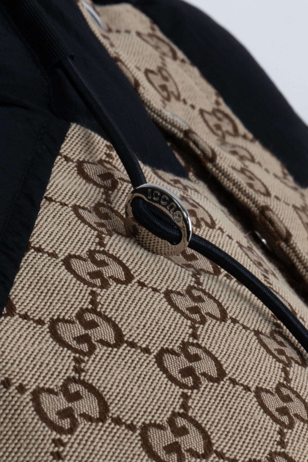 Doudoune GUCCI GG en coton beige