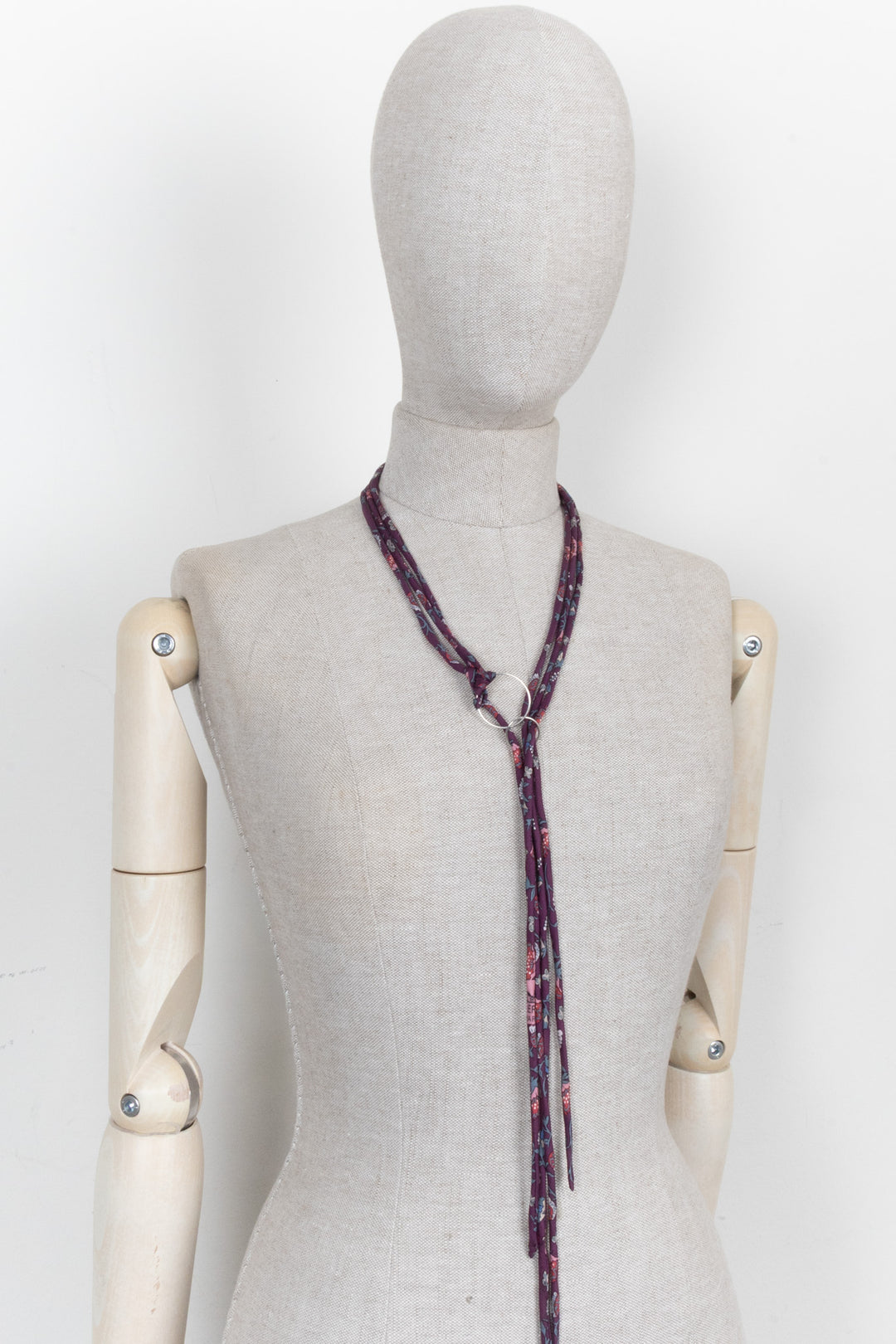 UNFOLD Hermès Silk Necklace Silver
