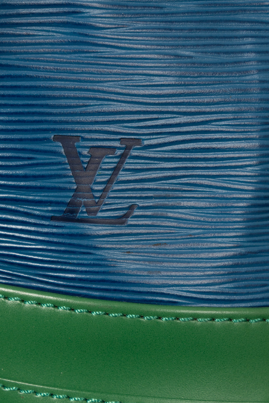 LOUIS VUITTON Grand Sac Noe Epi Blue Green