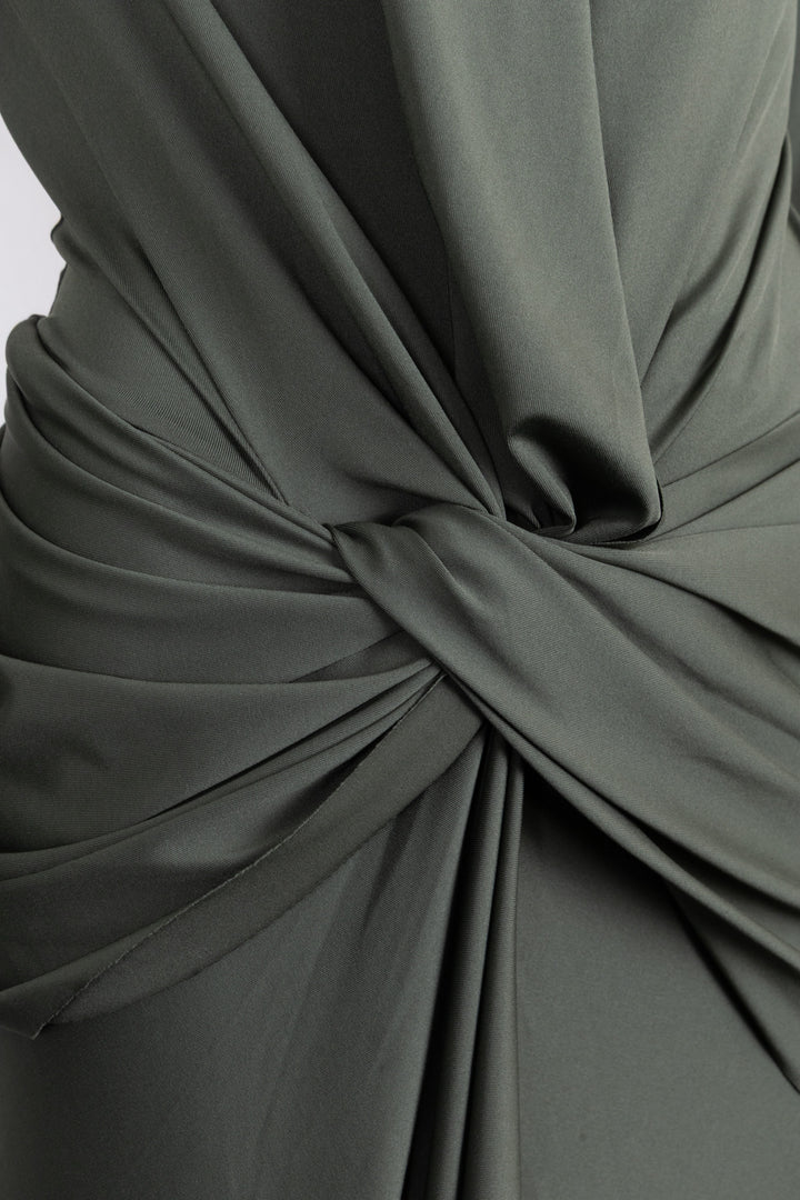 VICTORIA BECKHAM Robe longue drapée à découpes vert olive