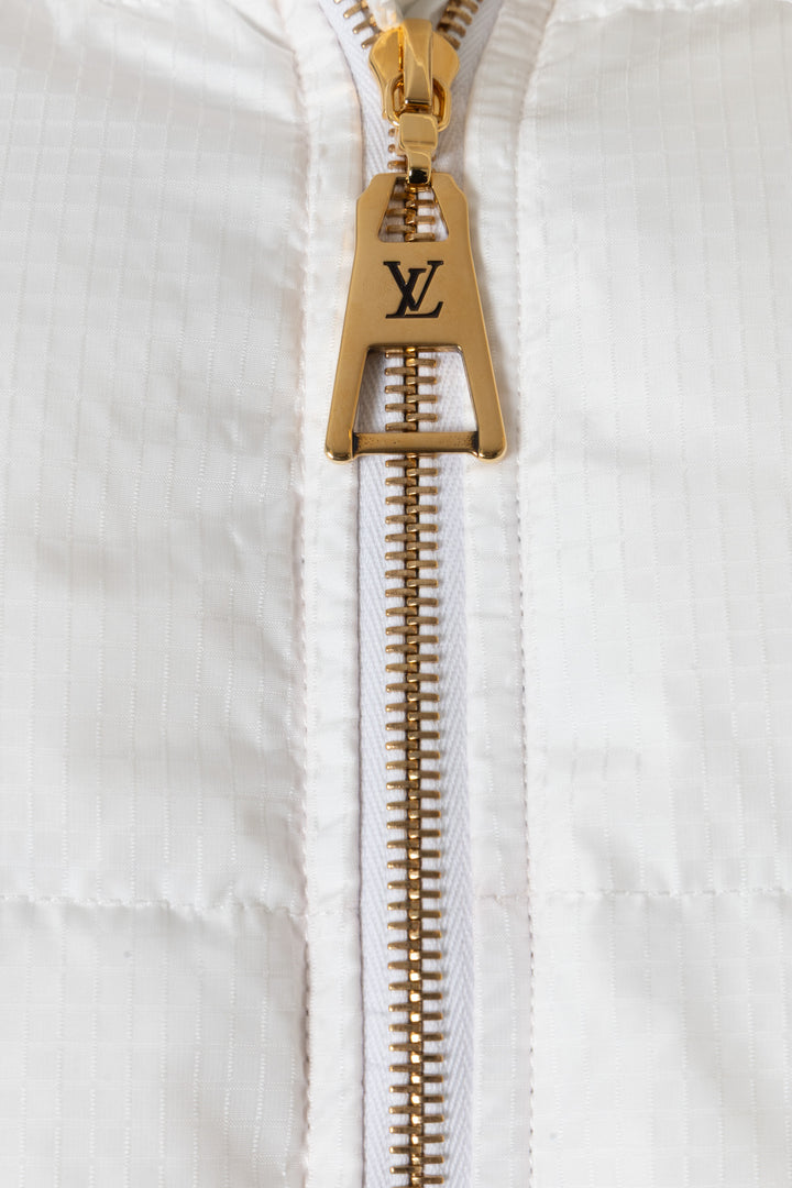 Doudoune courte à capuche en nylon doublée du motif Monogram LOUIS VUITTON Blanc