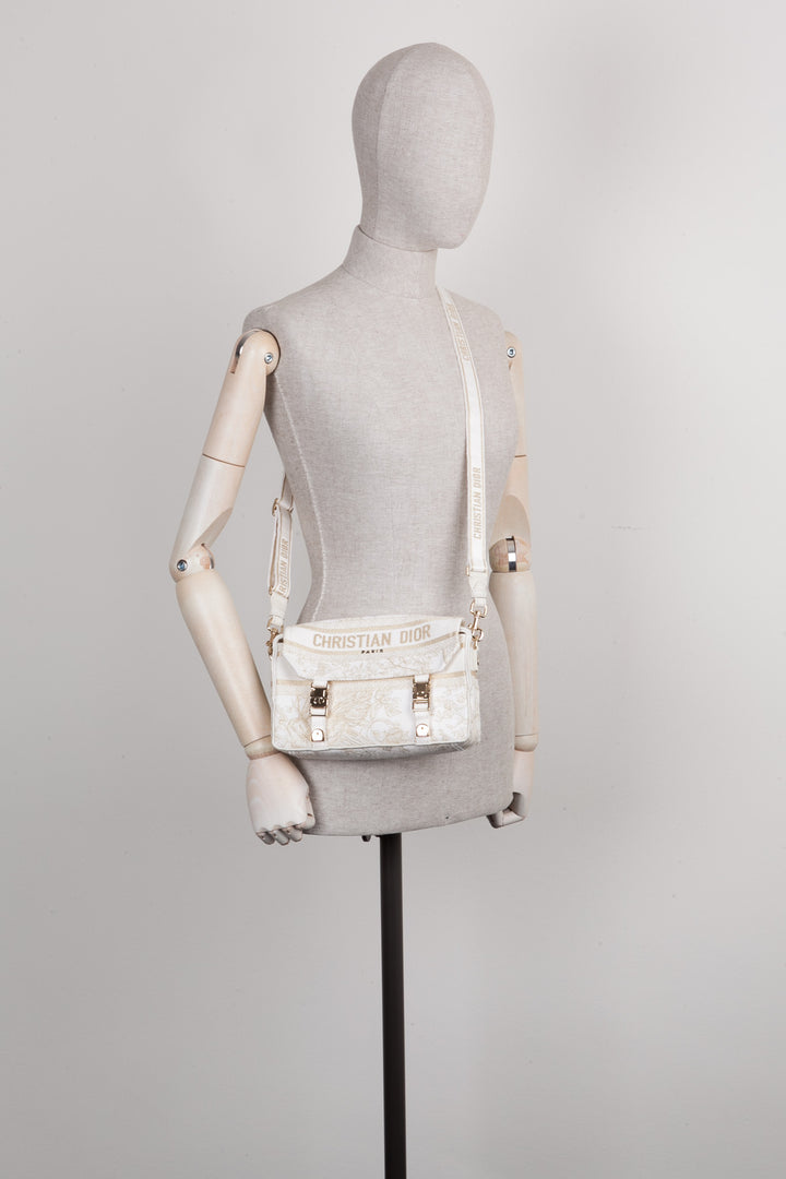 CHRISTIAN DIOR Diorcamp Messenger Bag Gold White