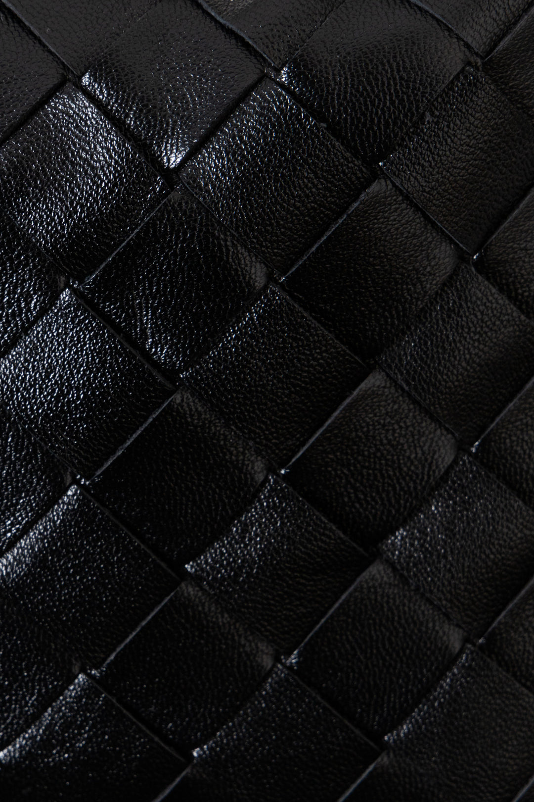 BOTTEGA VENETA Candy Wallace Wallace Intrecciato Leather Black