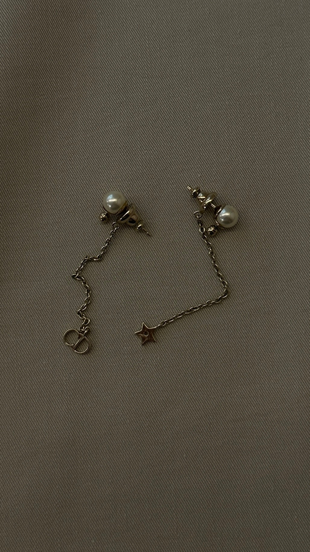 CHRISTIAN DIOR Pearl Tribal CD Earrings Champagne
