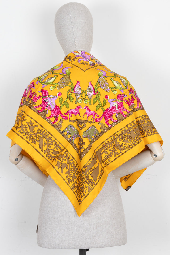 HERMÈS Early America 90 Carré Silk Yellow