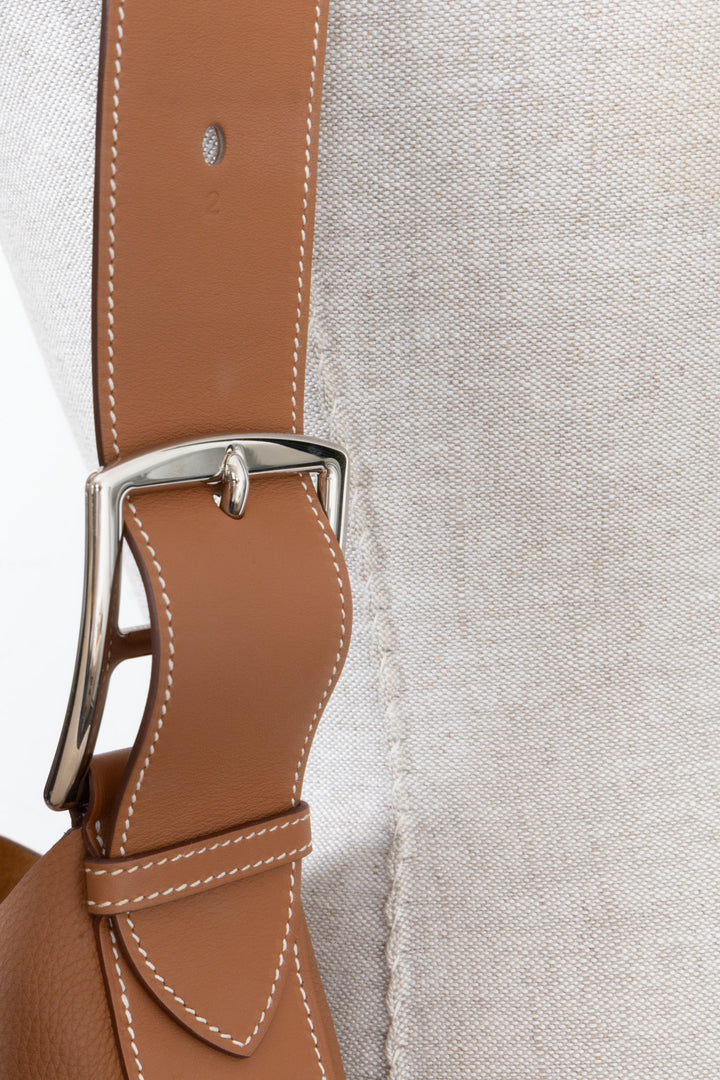 HERMÈS Sac Arçon en cuir Togo doré