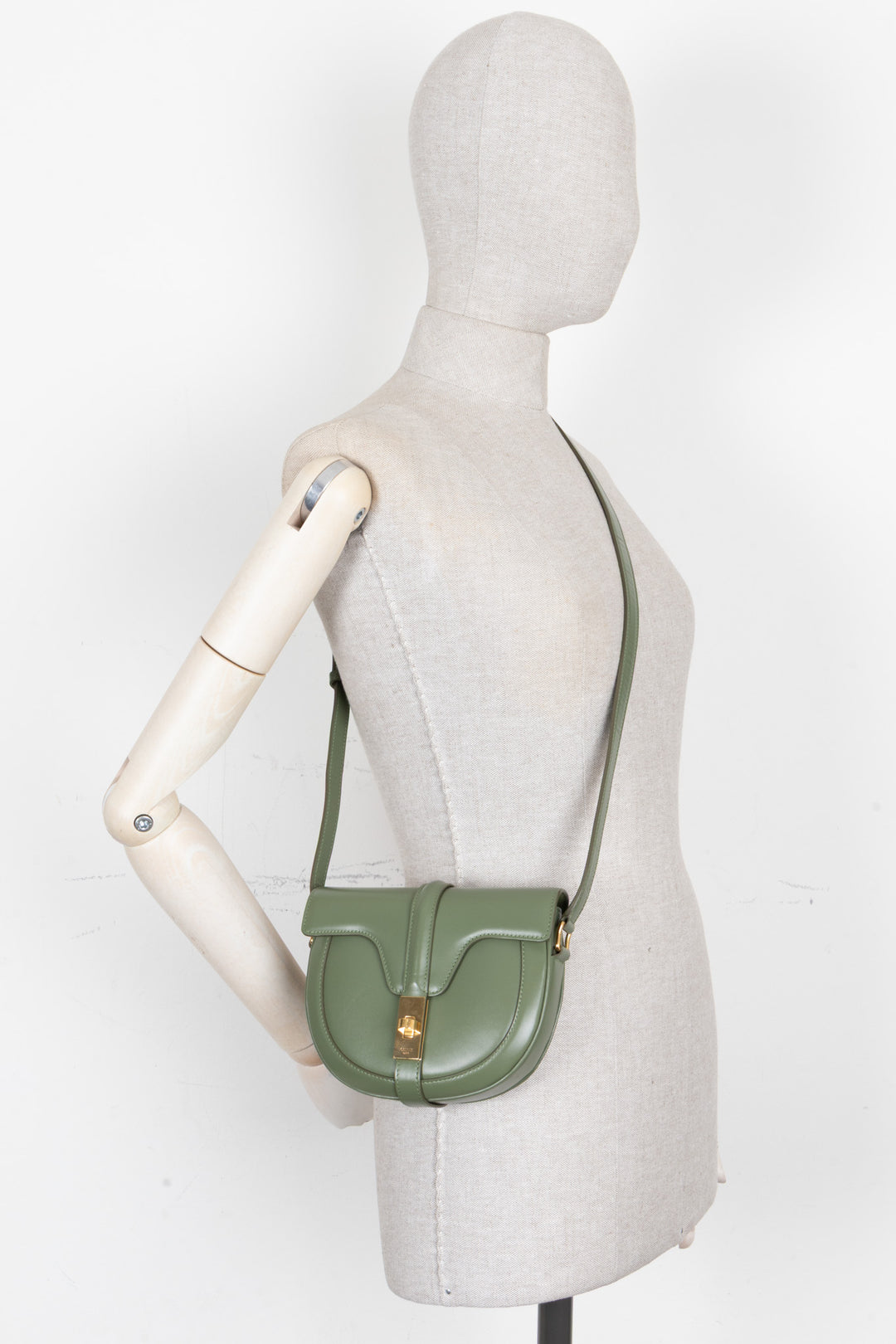 CELINE 16 Besace Crossbody Bag in Green Leather