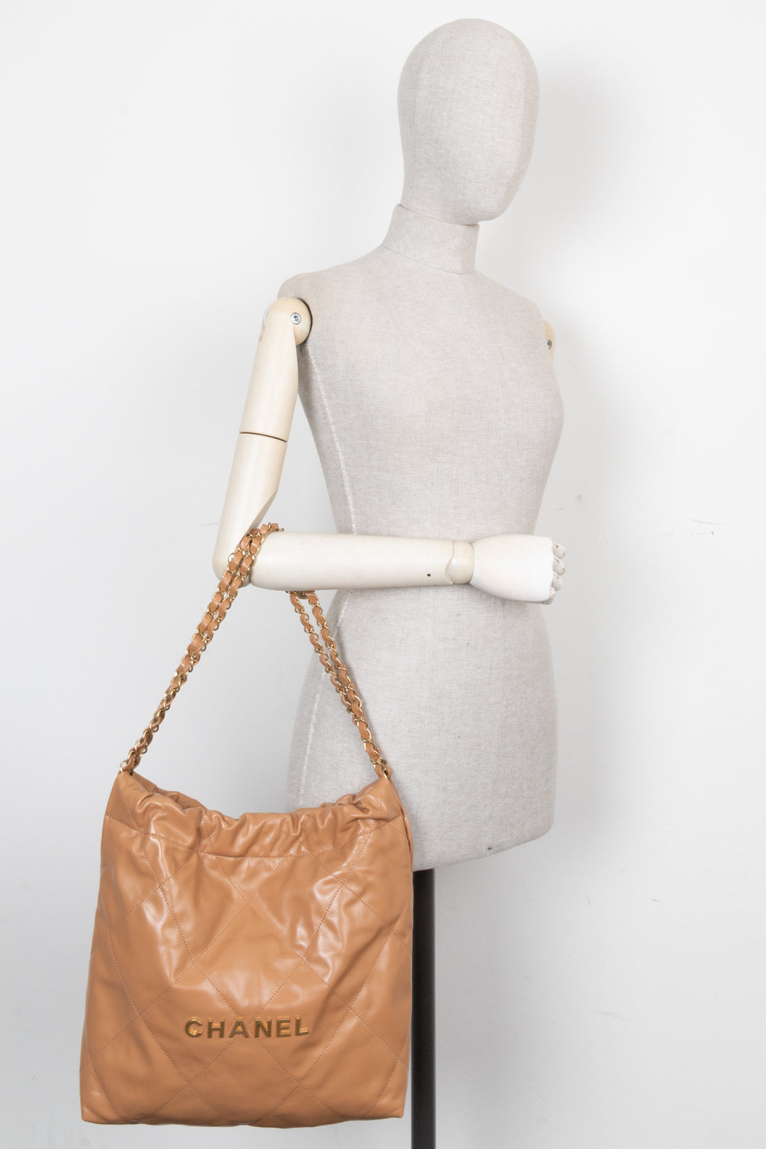 CHANEL 22 Small Tote Bag Beige