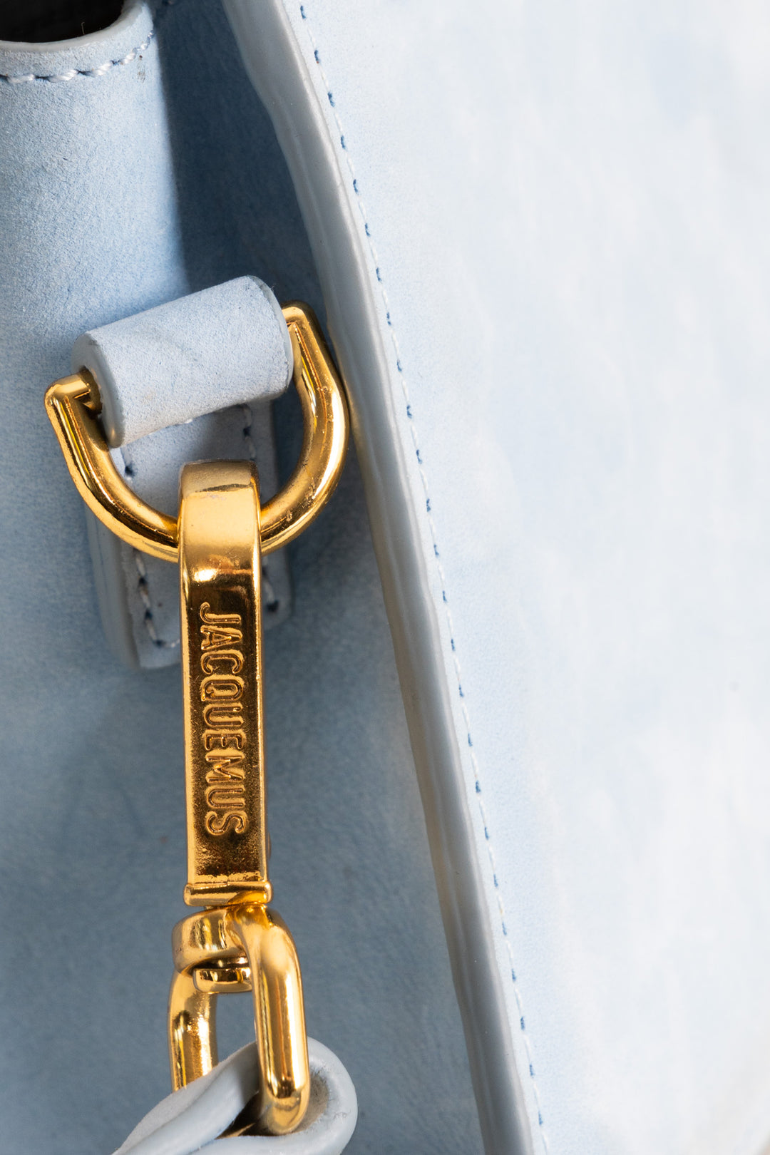 JACQUEMUS Sac Le Chiquito en daim Bleu clair