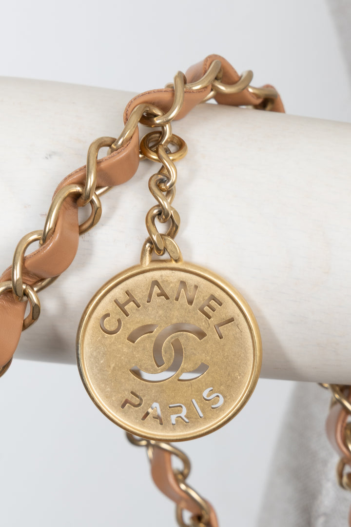 CHANEL 22 Small Tote Bag Beige