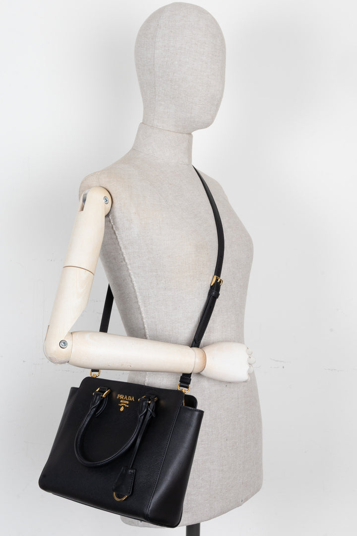 Petit sac cabas PRADA 2 en 1 en cuir Saffiano noir