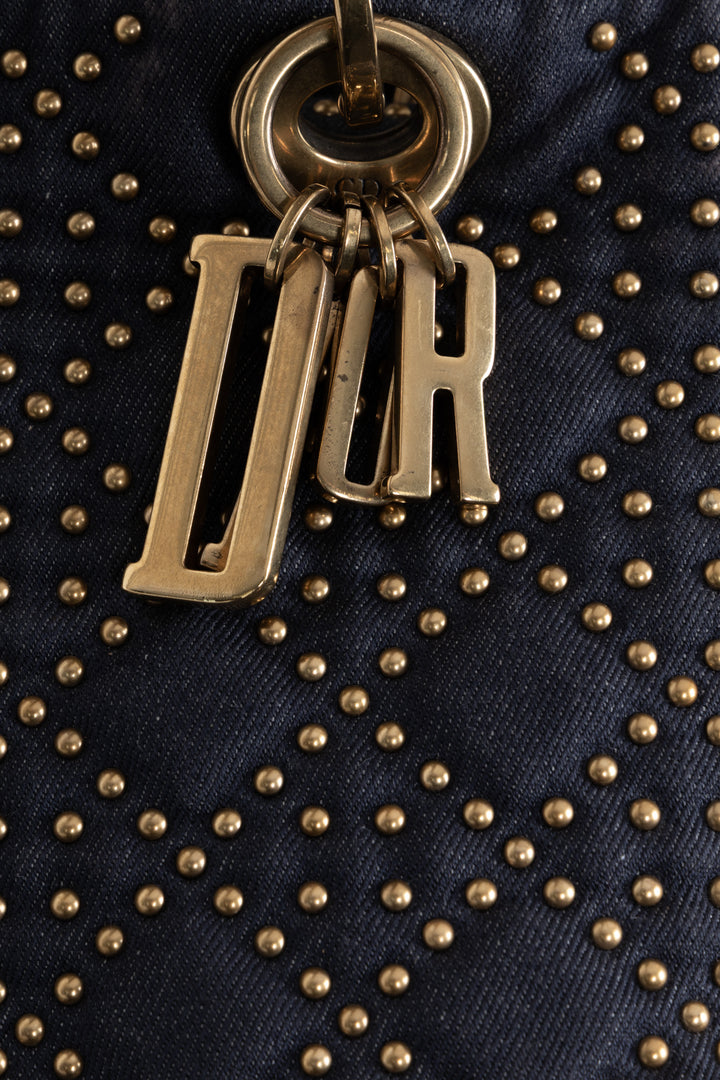 CHRISTIAN DIOR Lady Dior Medium en jean bleu à clous