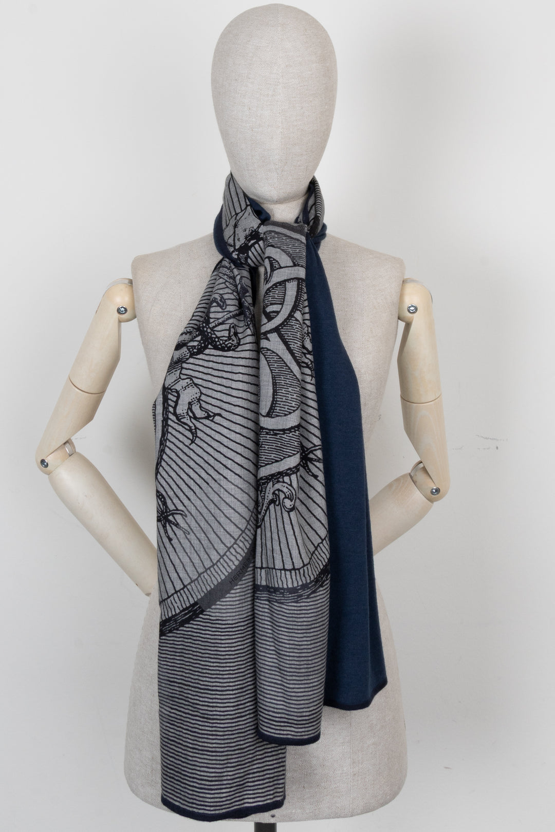HERMÈS Scarf Cashmere Silk Blue Grey