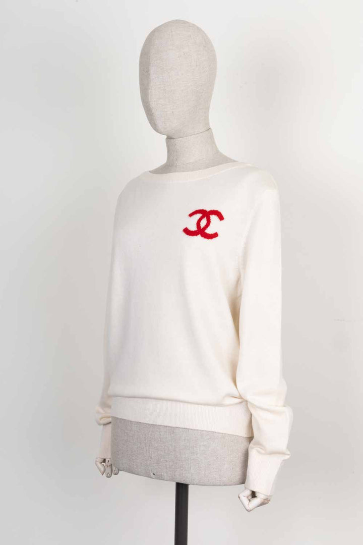 CHANEL La Pausa Knit Cashmere Ivory 2018