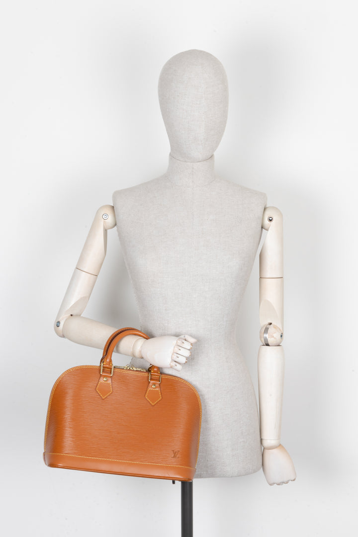 LOUIS VUITTON Alma PM Epi Cognac