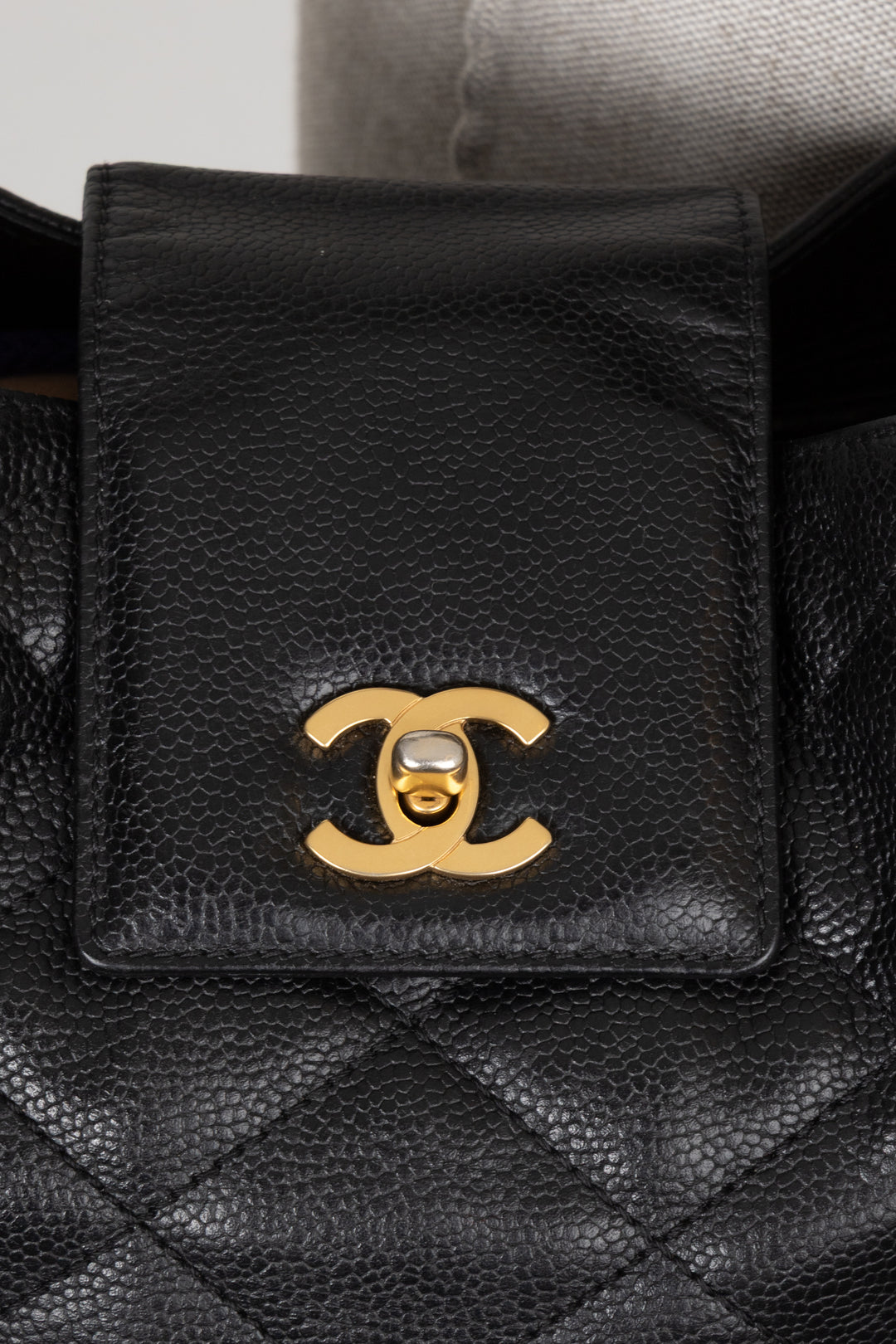 CHANEL CC Handbag Caviar Black
