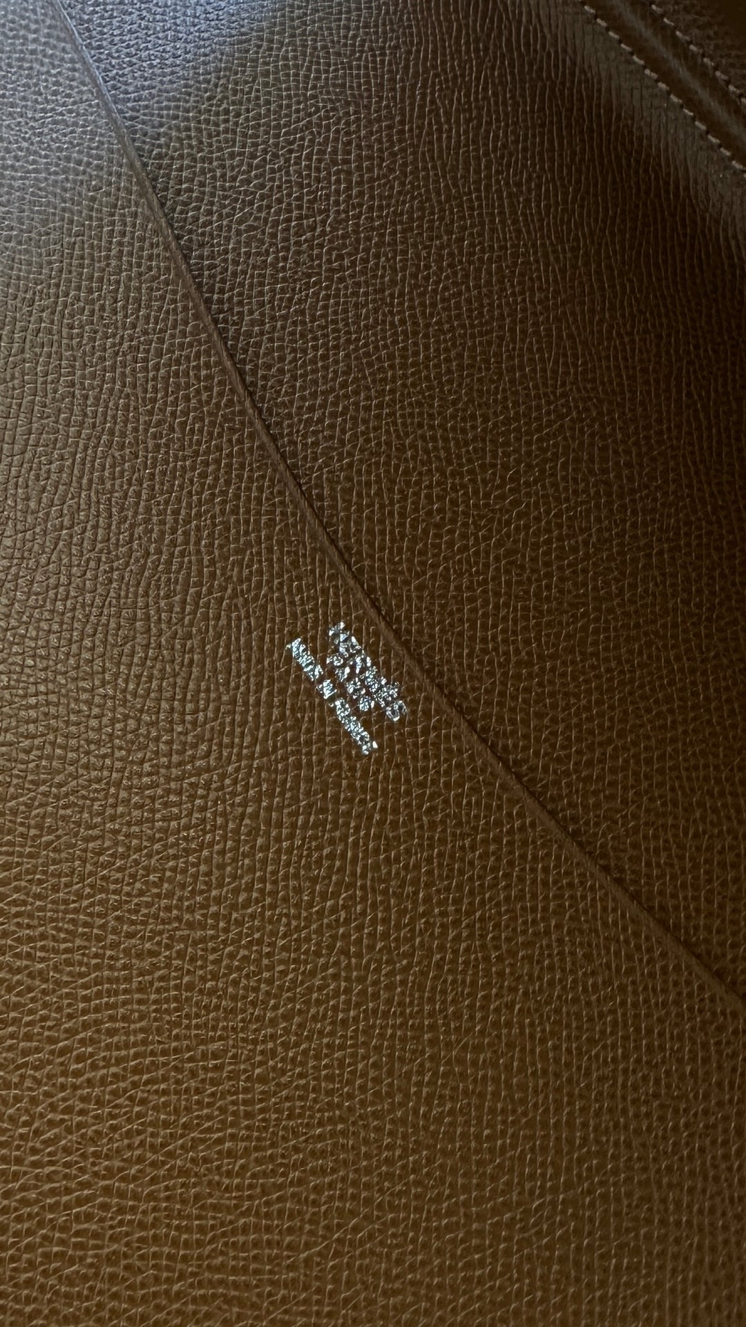 HERMES Globe Trotter Agenda Courchevel Gold