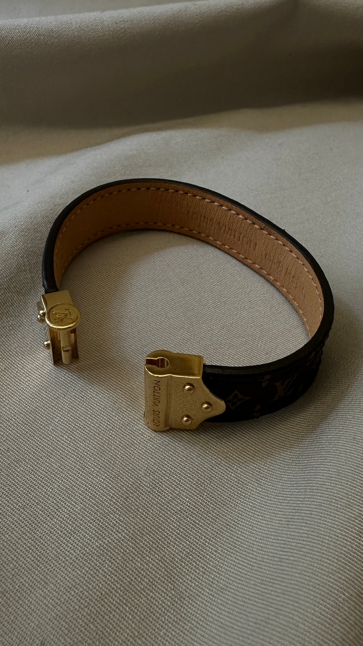 LOUIS VUITTON Bracelet MNG Cavas