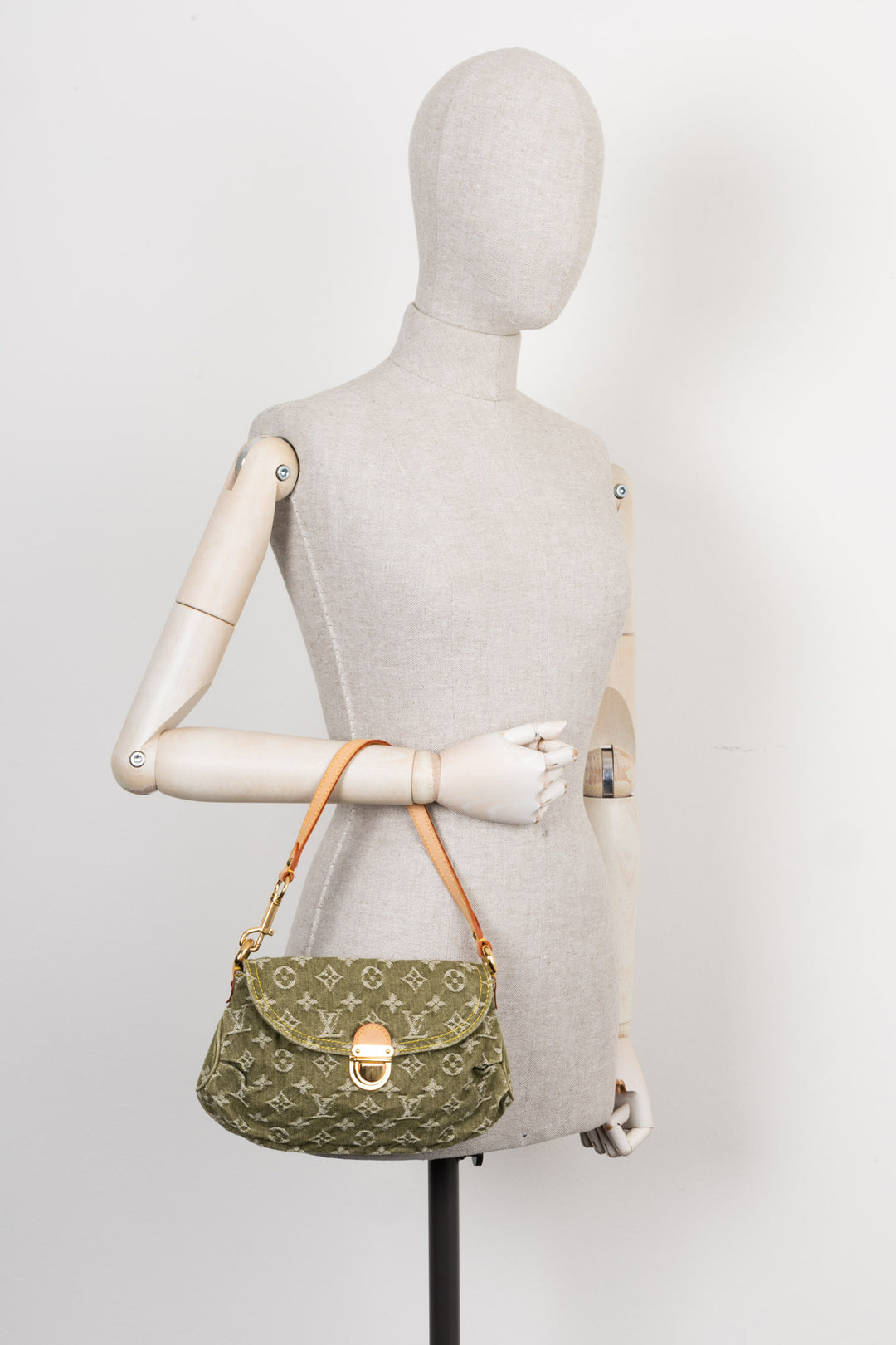 LOUIS VUITTON Pleaty Bag MNG Denim Green