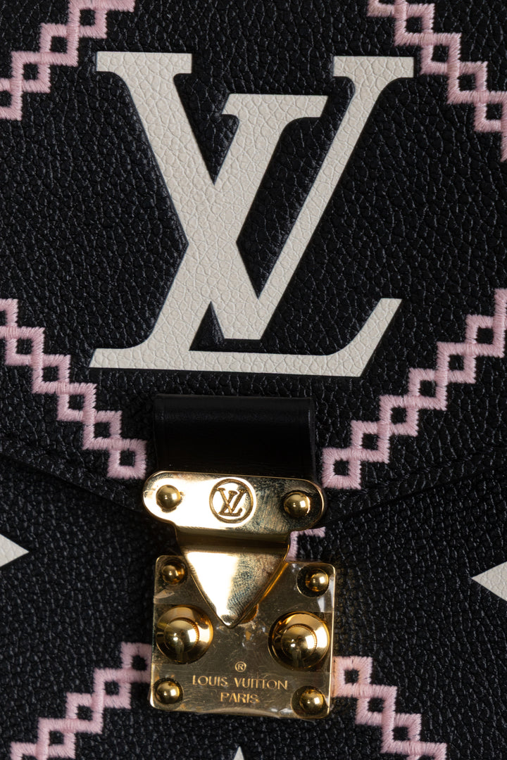 LOUIS VUITTON Pochette Metis Giant Broderies Empreinte Black