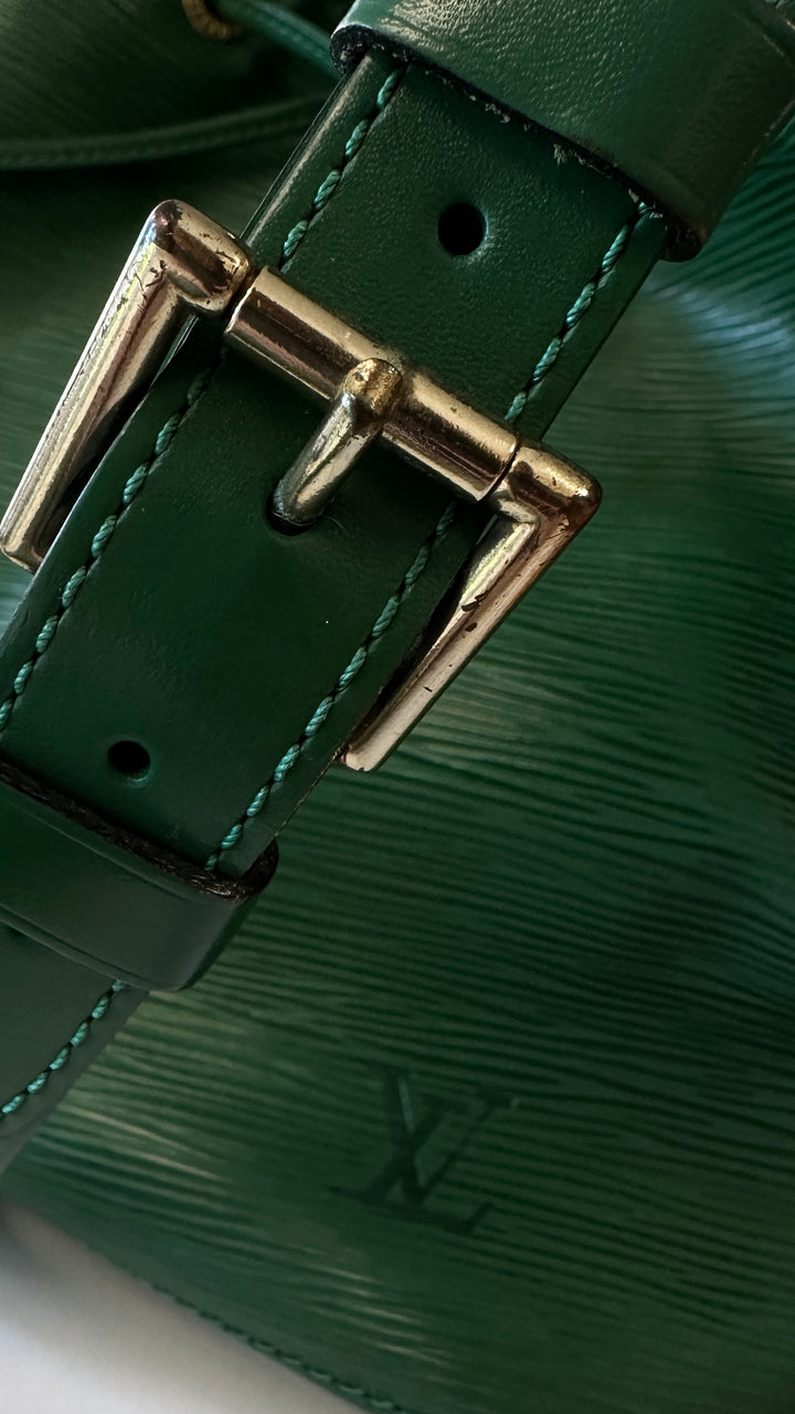 LOUIS VUITTON Petit Sac Noe Epi Green