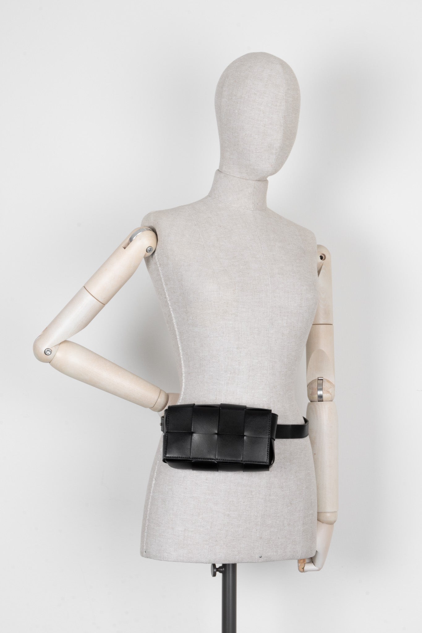 bottega veneta belt cassette