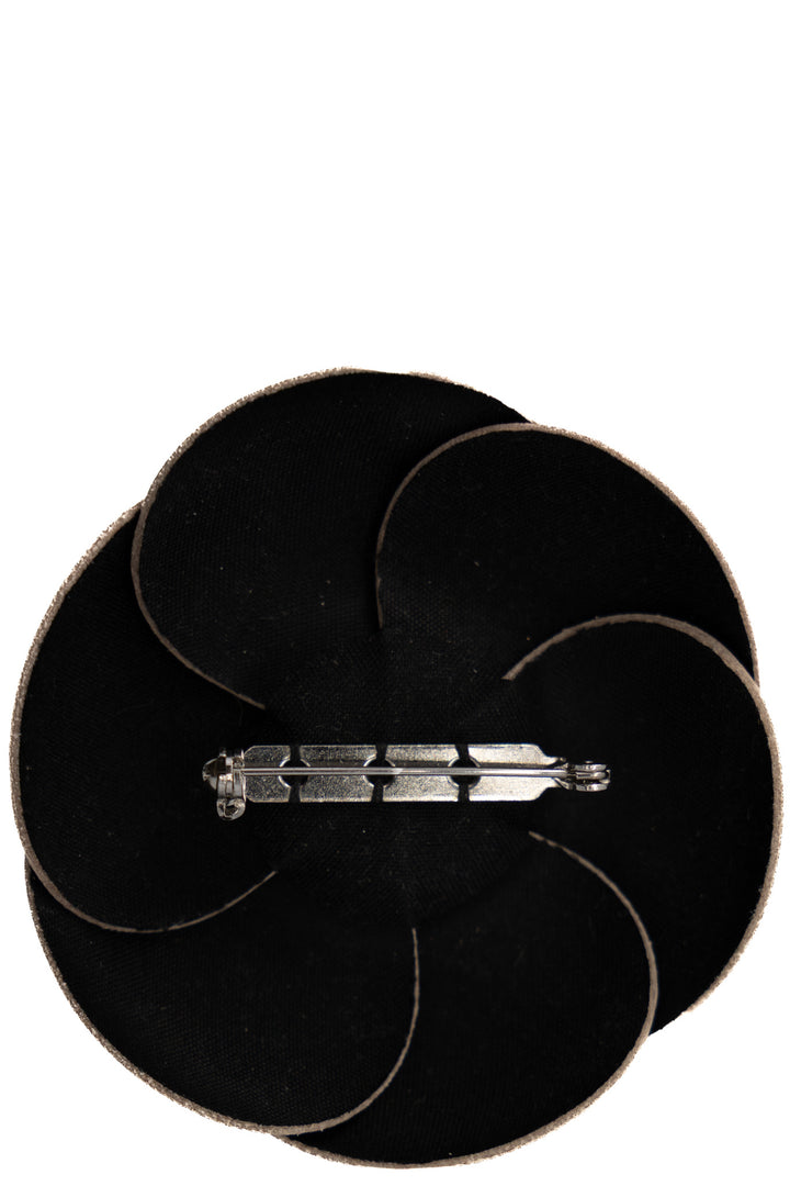 CHANEL Camellia Brooch Leather Pink