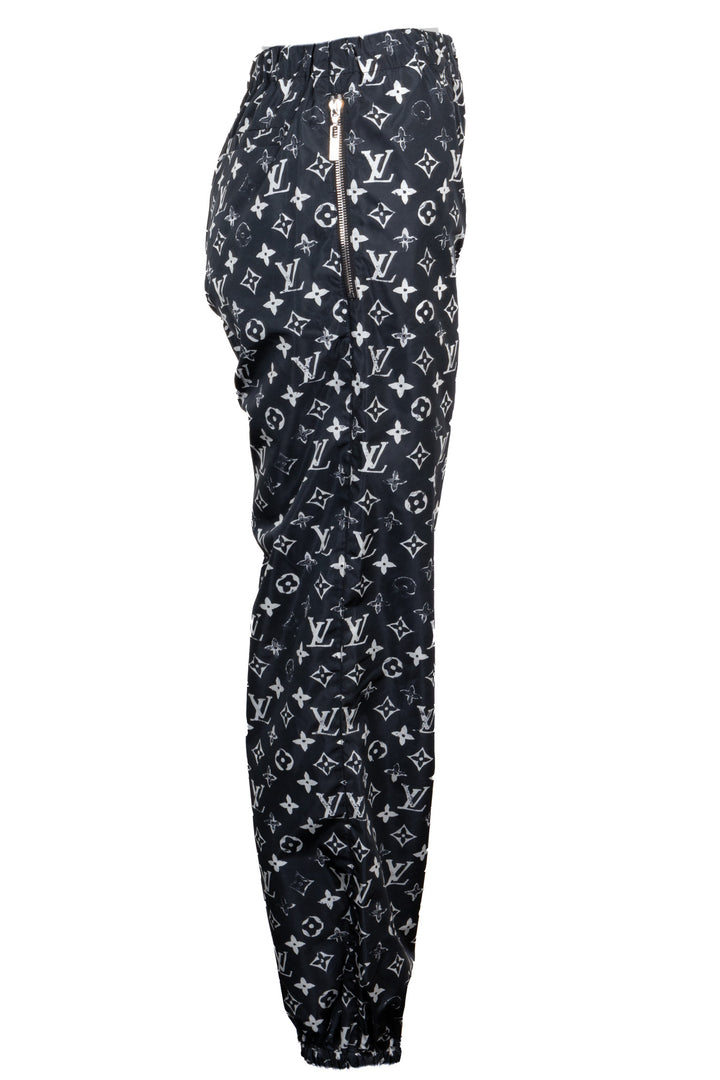 LOUIS VUITTON 2024 Pantalon de survêtement en nylon à effet pochoir MNG Noir