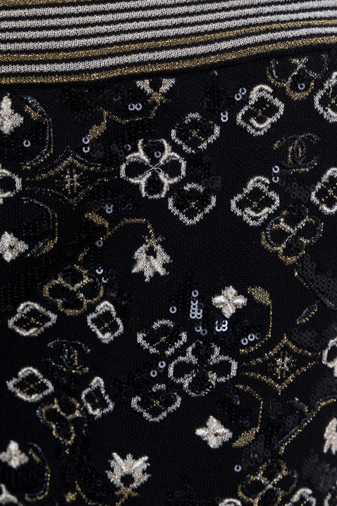 CHANEL Sequins Pants Gold Black