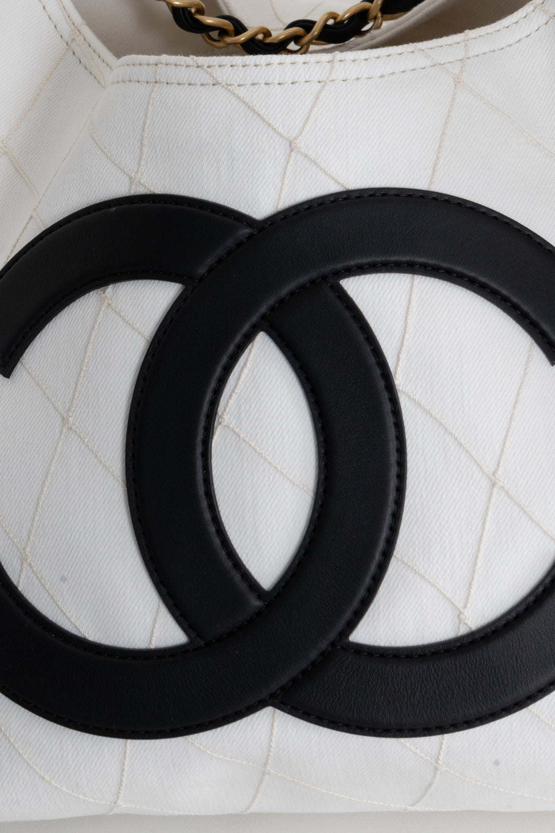 CHANEL by Matthieu Blazy 2026 Small Coco Beach Tote Canvas White