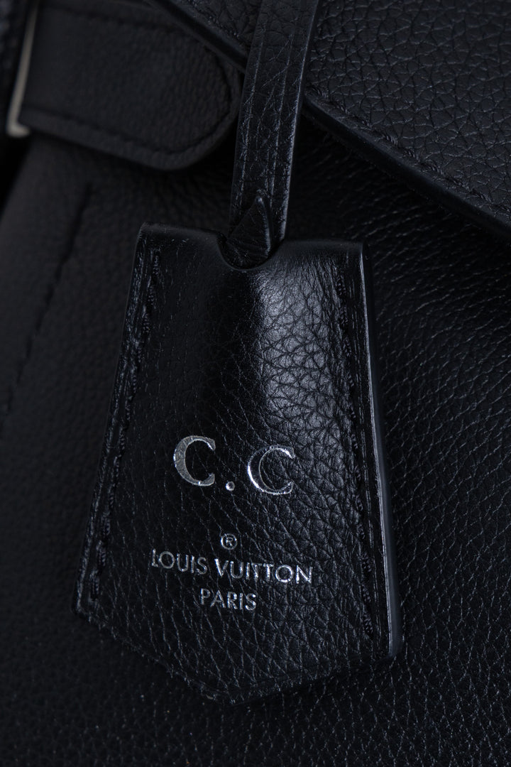 LOUIS VUITTON Lockme Ever MM Handbag Black
