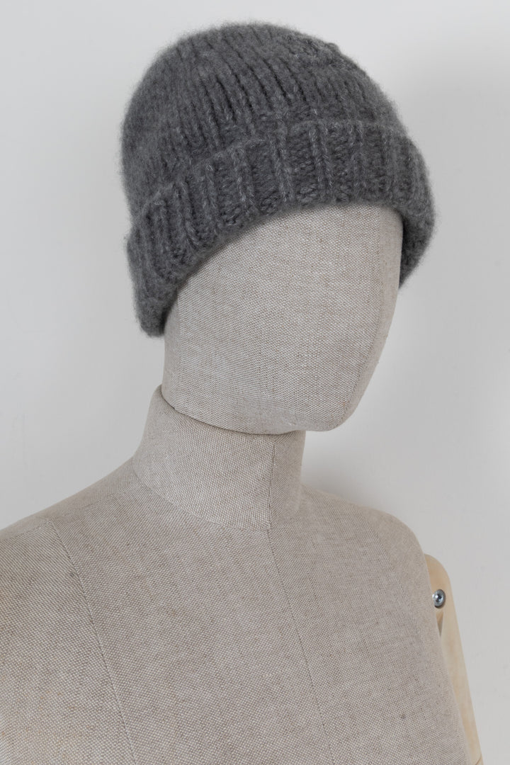 CELINE Triomphe Knit Beanie Hat Cashmere Grey